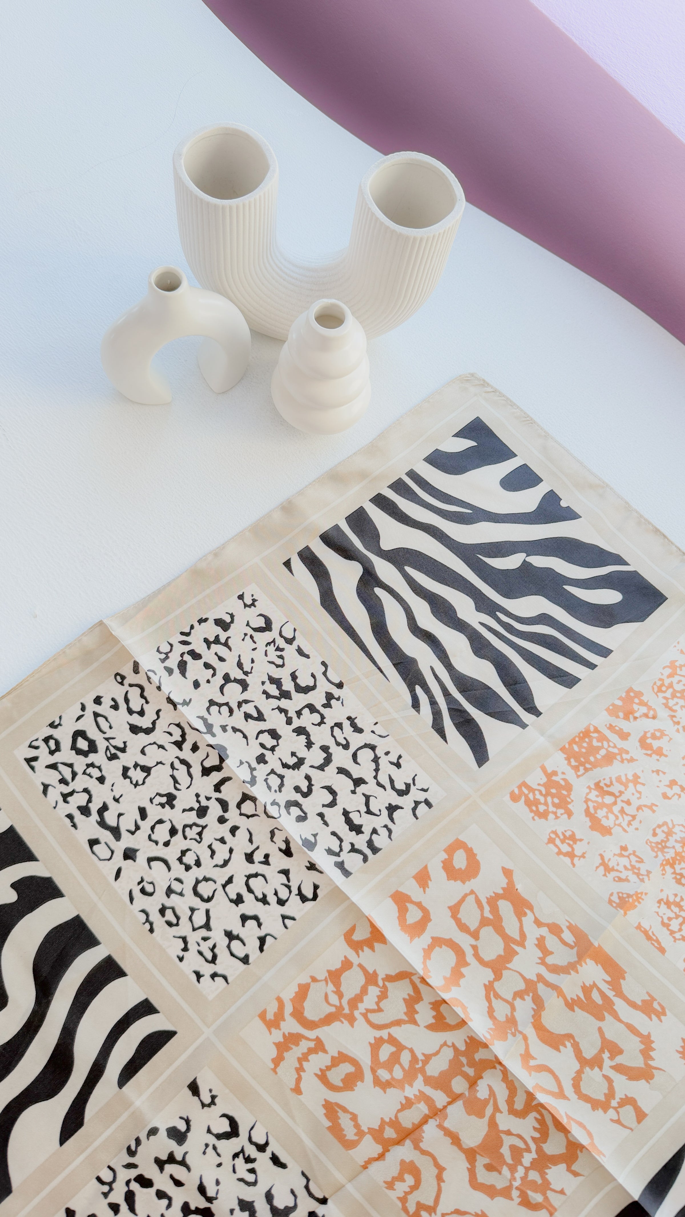 PAÑUELO CEBRA PRINT 70x70