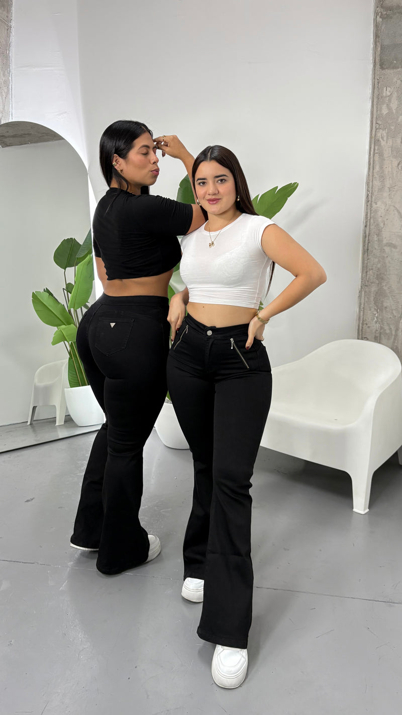 JEANS FLARE NEGRO CIERRE (Australia)