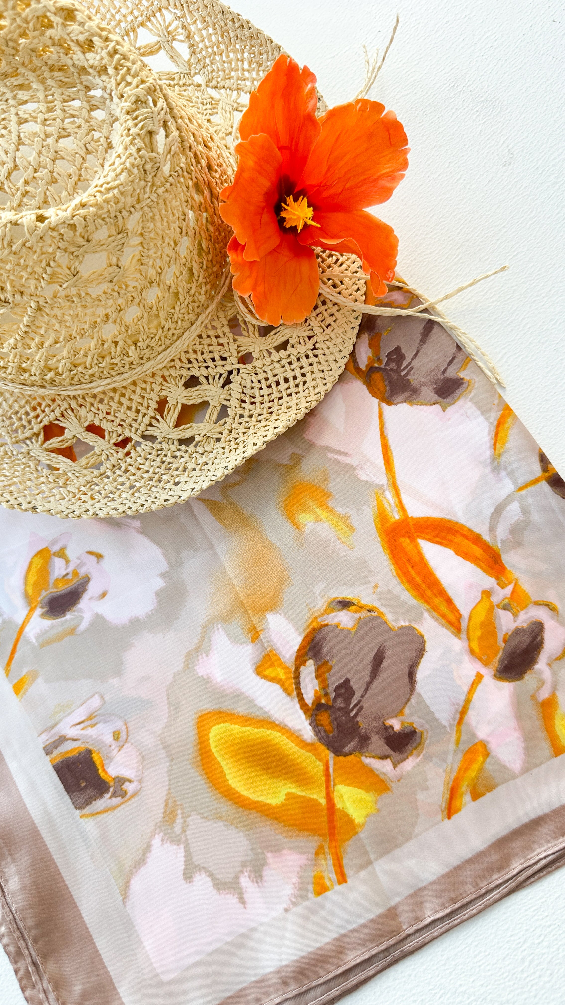 PAÑUELO CARIBE ORANGE 70x70