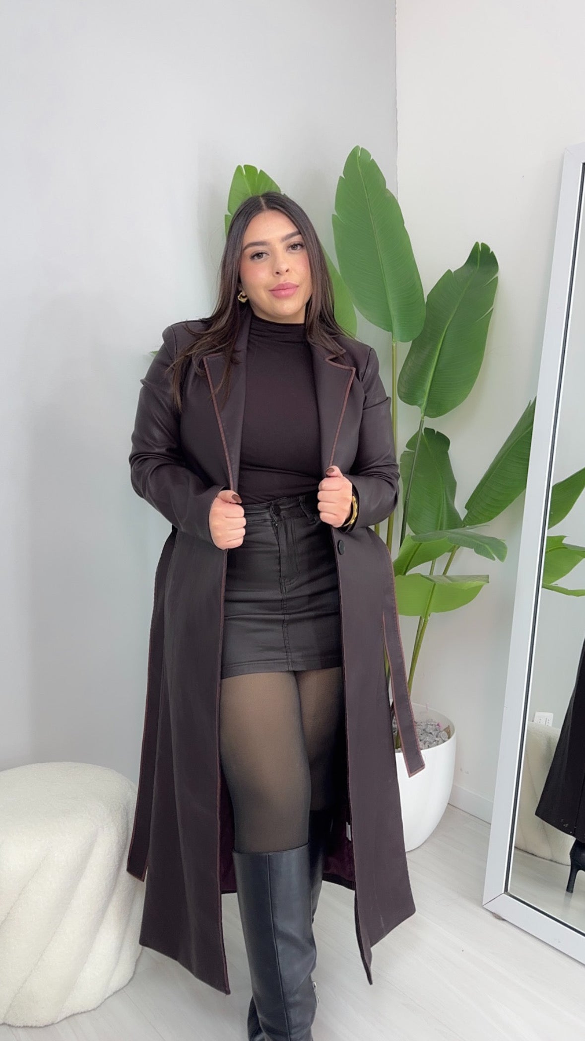 ABRIGO TRENCH KARDASHIAN