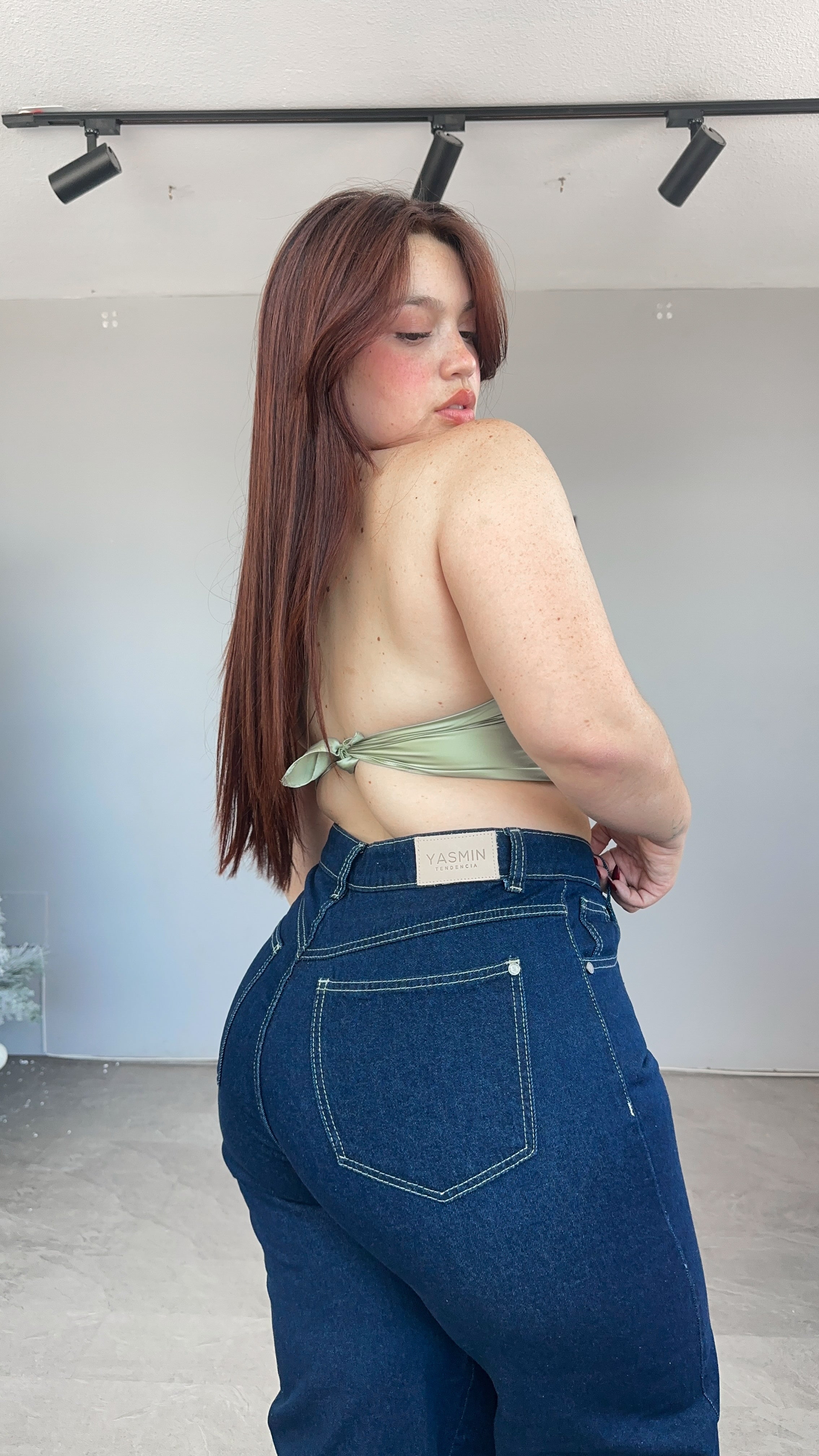 WIDE LEG RECTO X YASMIN TENDENCIA