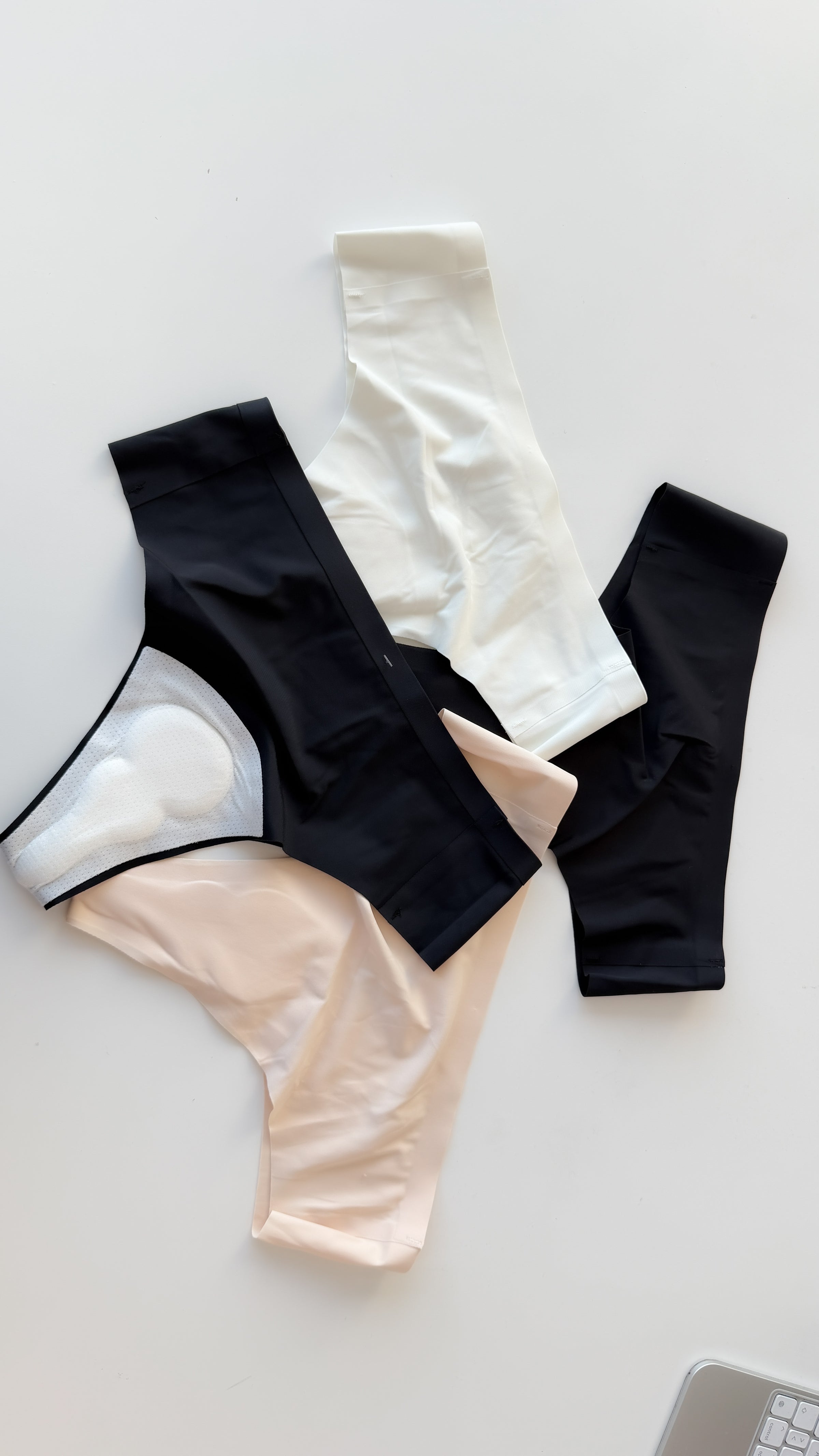 CALZON ANTI CAMEL TOE