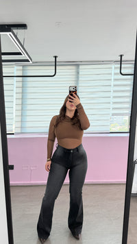 JEANS FLARE NUEVO GRIS