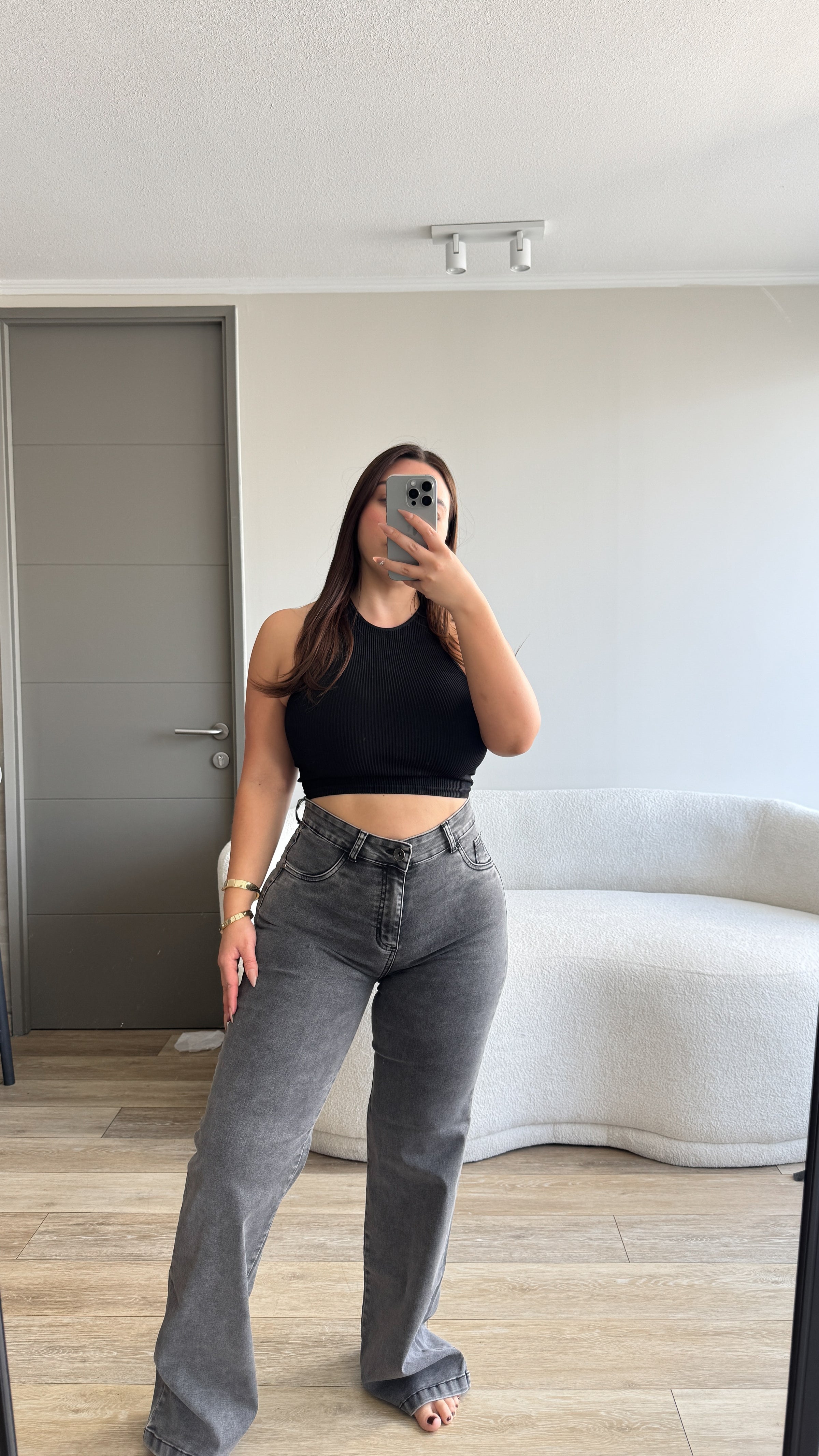 WIDE LEG GREY FOCALIZADO