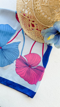 PAÑUELO AZUL ROSADO  90x90