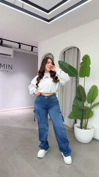 WIDE LEG CARGO DENIM