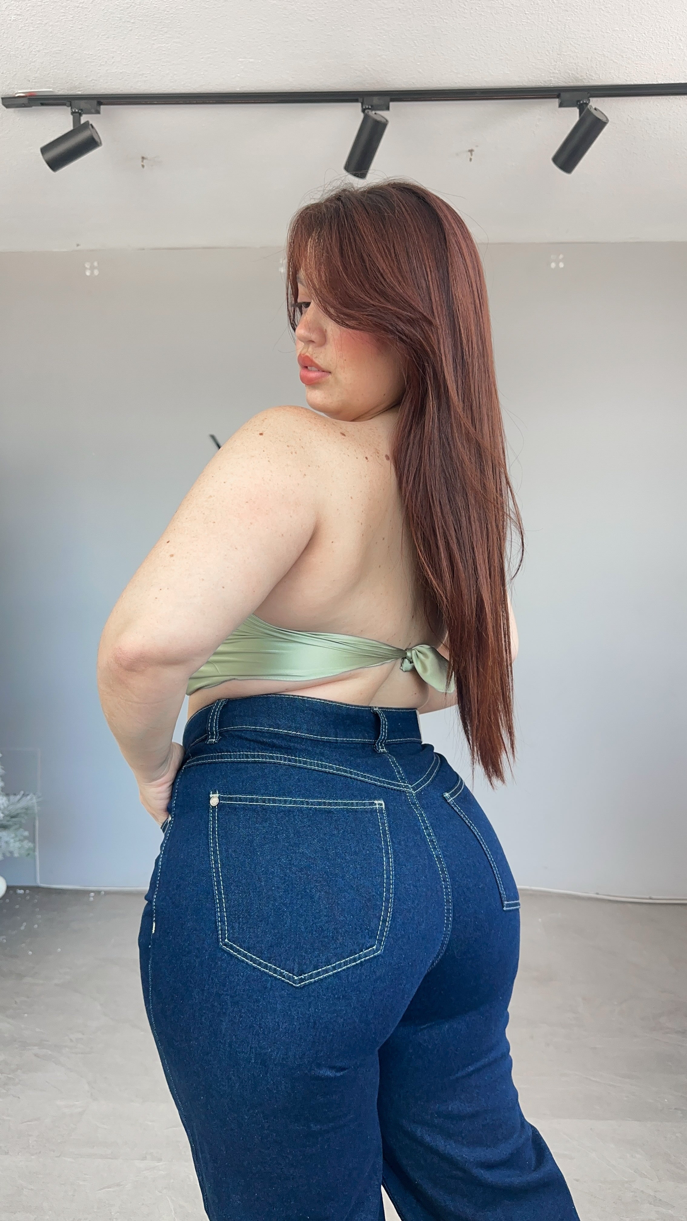 WIDE LEG RECTO X YASMIN TENDENCIA