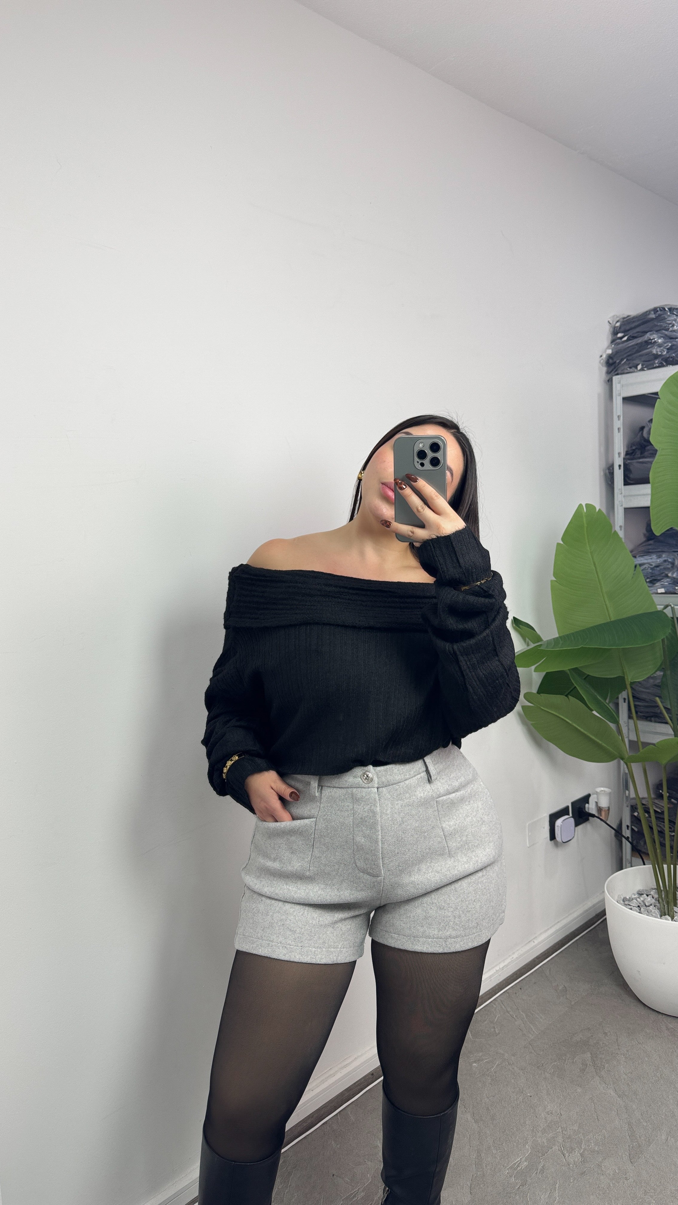 SHORT PARIS
