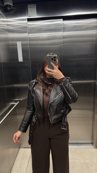 JACKET ECOCUERO CIERRES
