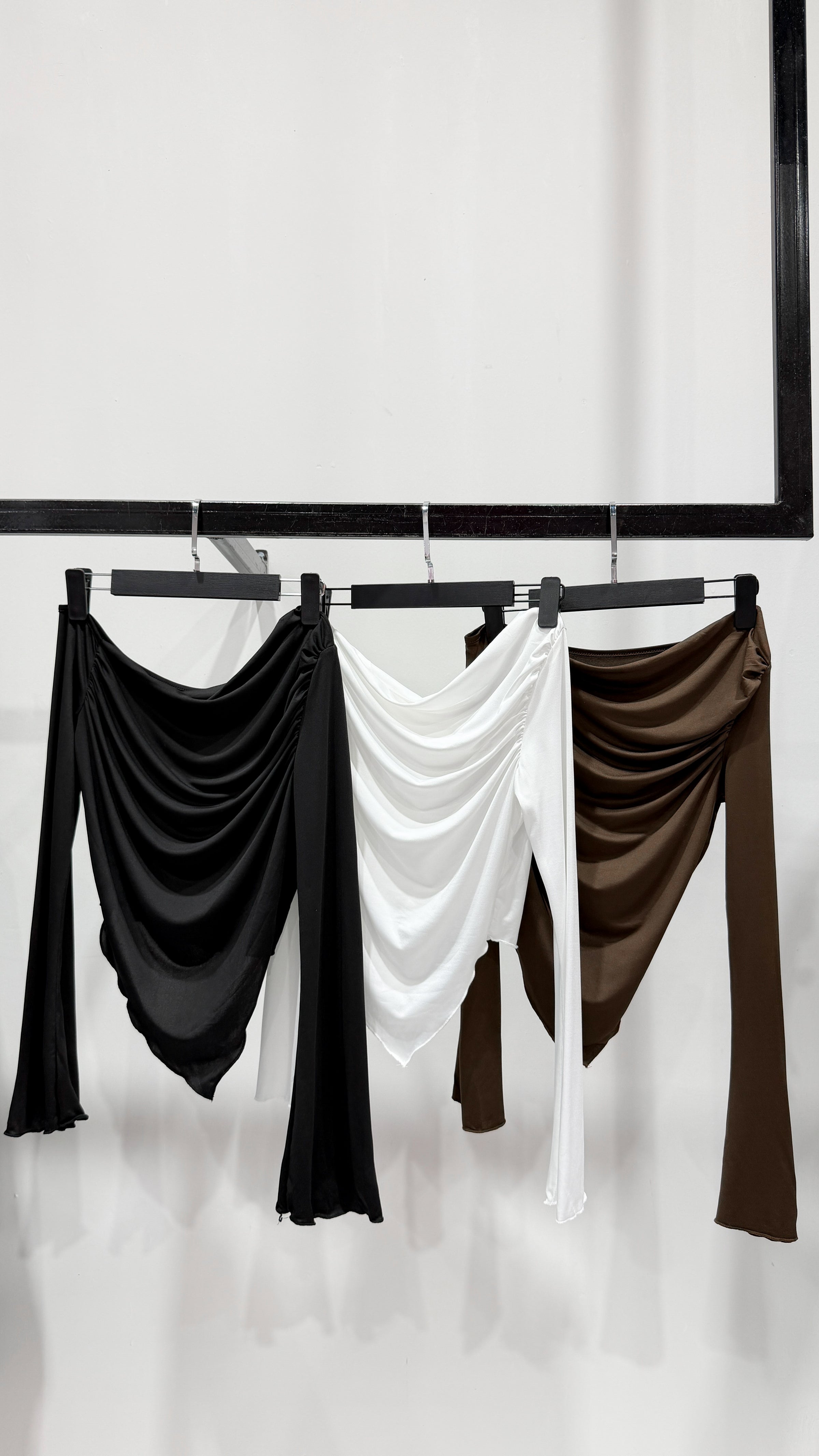 POLERA EMILY  ASIMÉTRICA