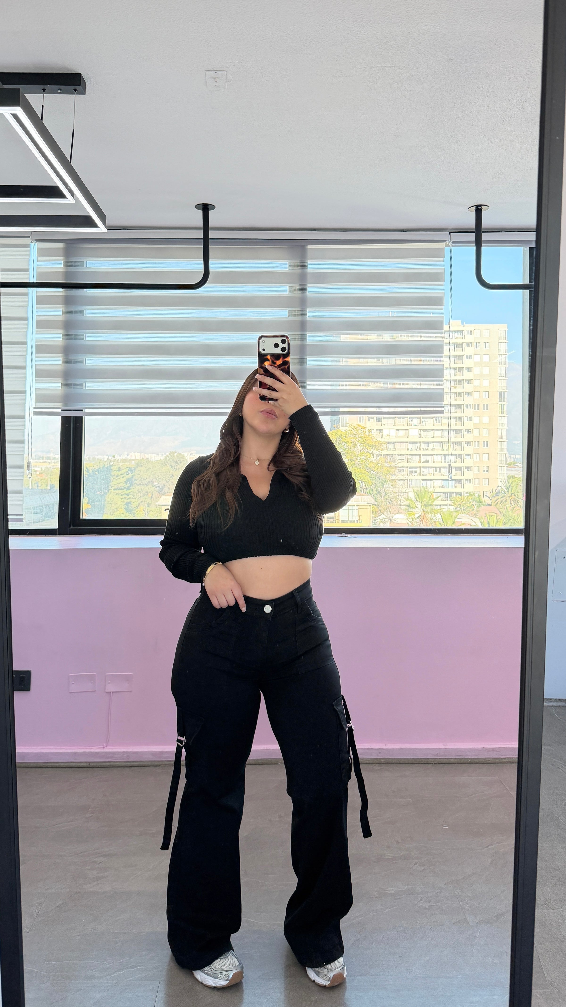JEANS CARGO NEGRO
