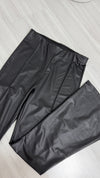 PANTS FLARE ECOCUERO (Sirve de 36 hasta 40/42 Max)