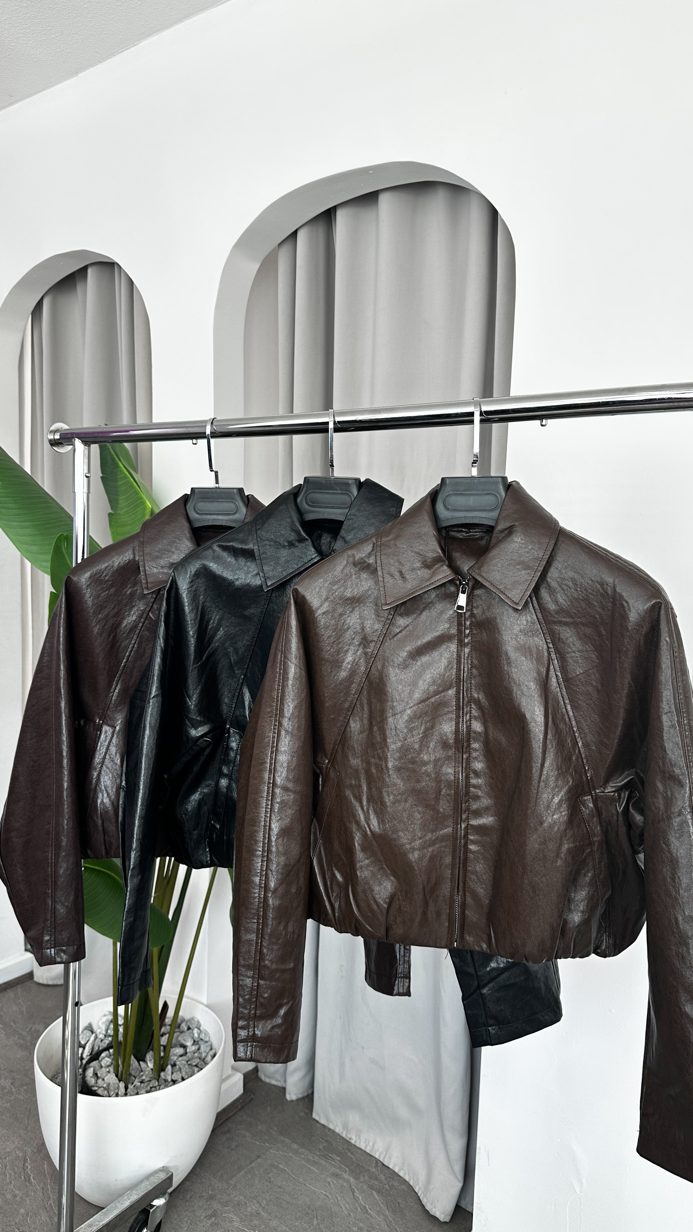 JACKET ECOCUERO