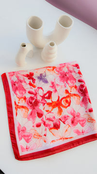 PAÑUELO FLOR RED 70x70