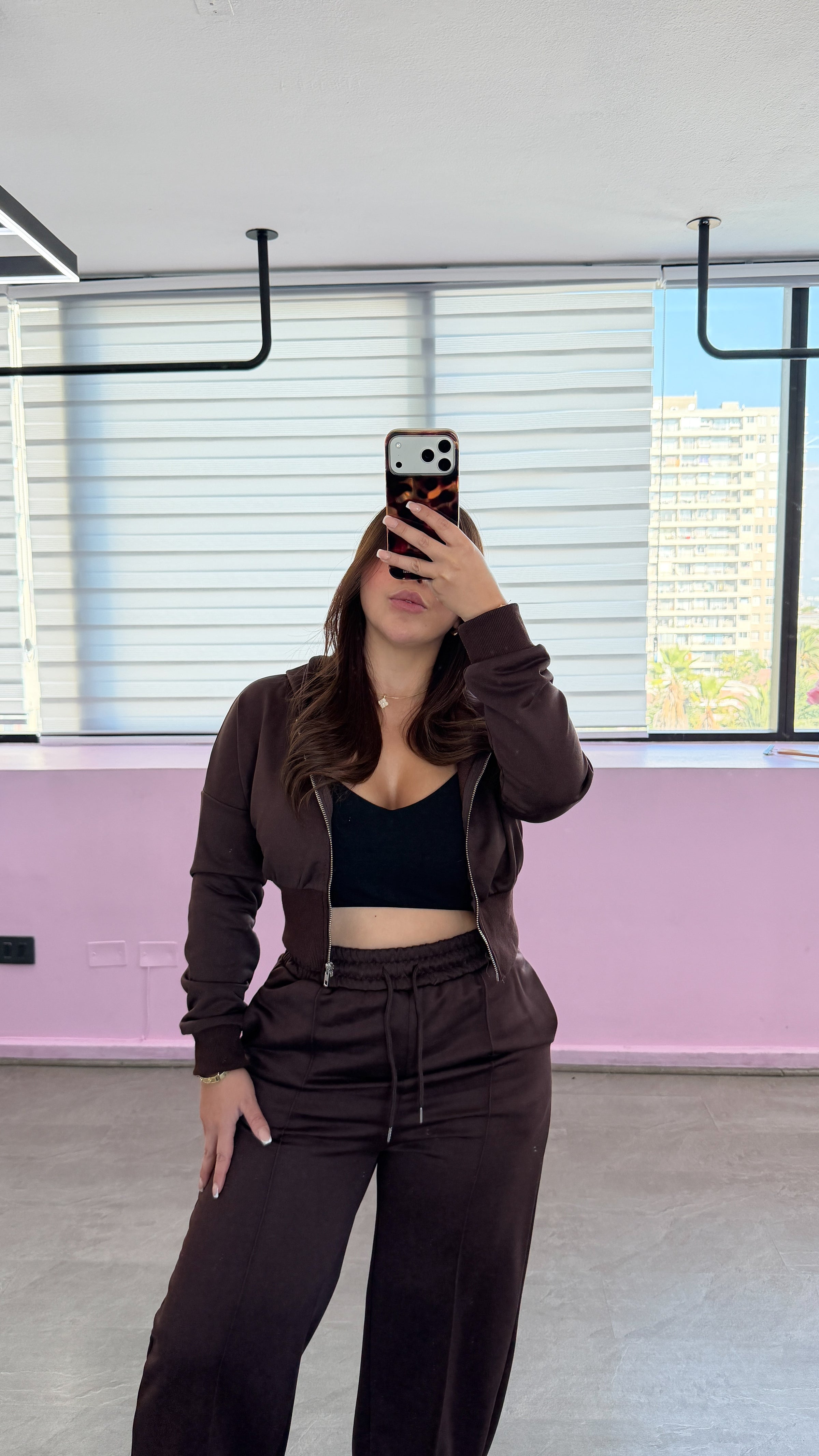 BUZO ESTILO CROP