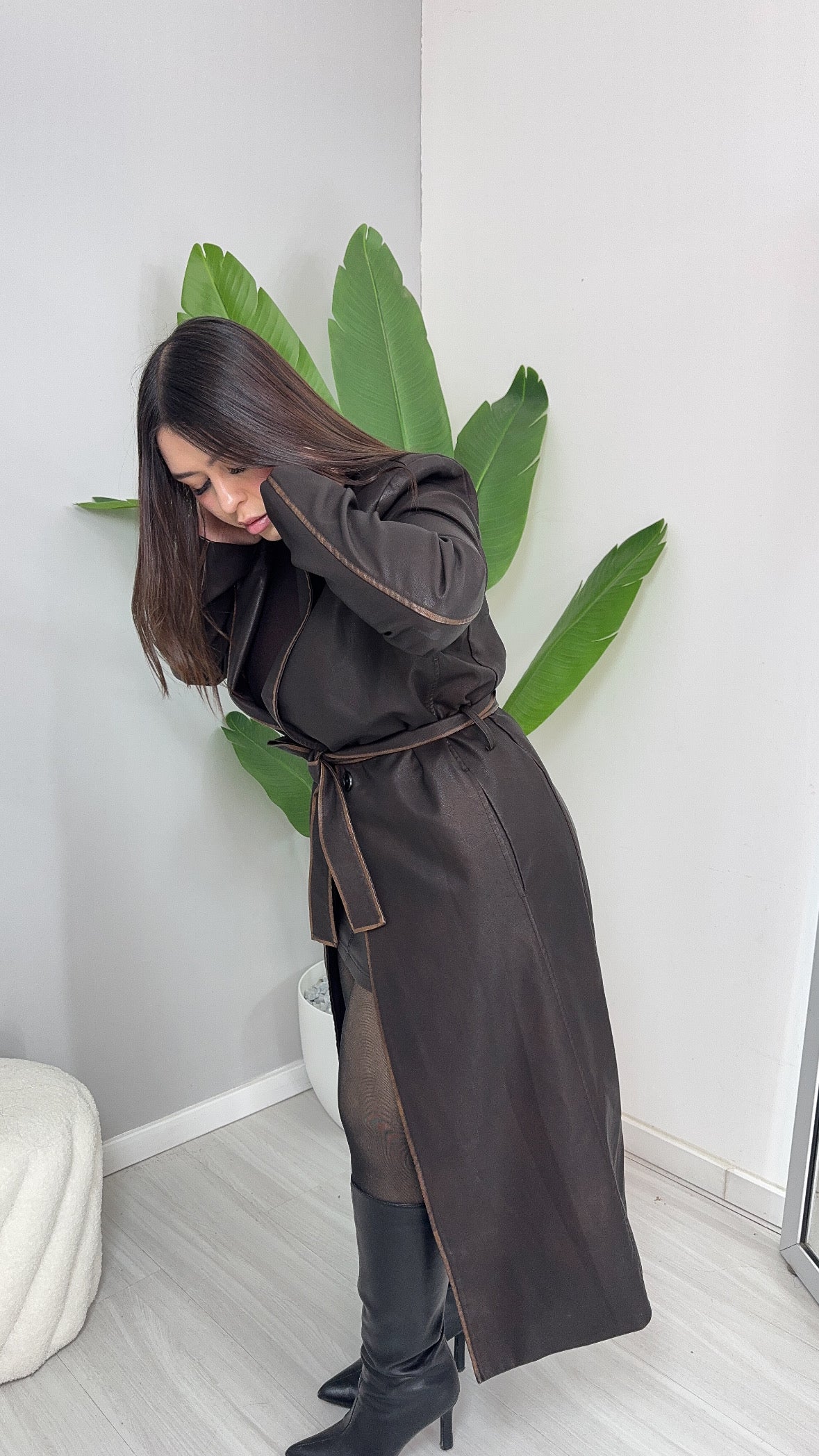 ABRIGO TRENCH KARDASHIAN