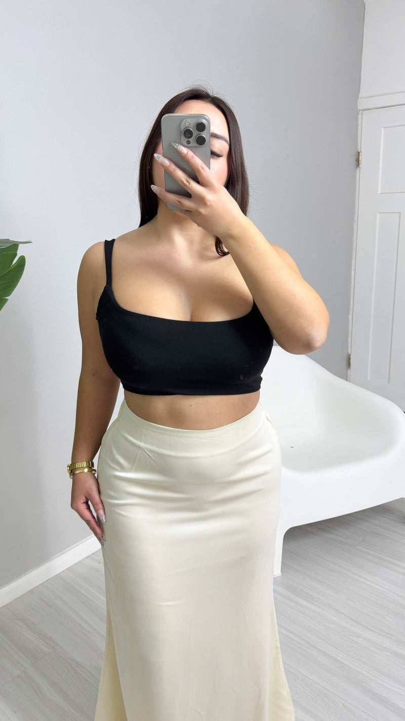 FALDA SATIN