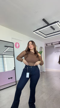 FLARE AZUL MARINO x YASMIN TENDENCIA