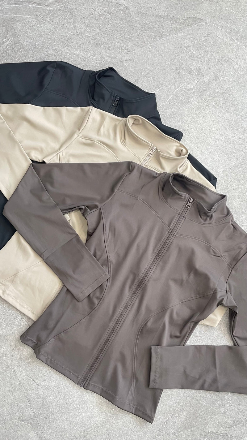 SET CURVY SPORT