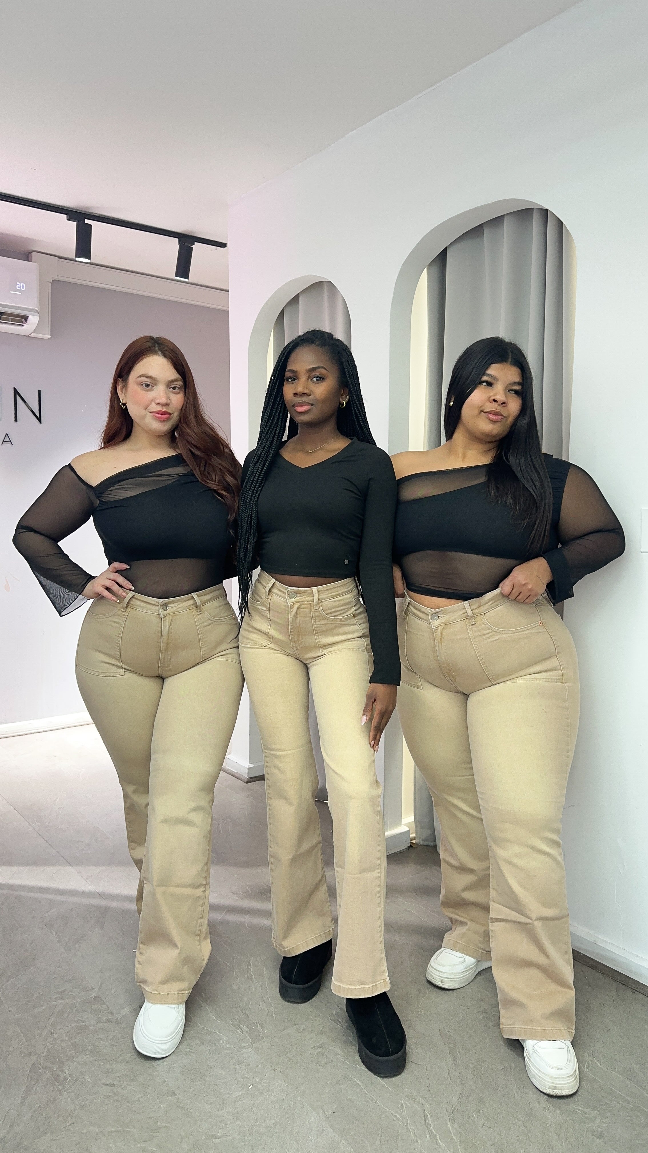 JEANS WIDE LEG BEIGE (PARADISE)