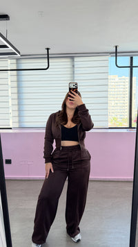 BUZO ESTILO CROP