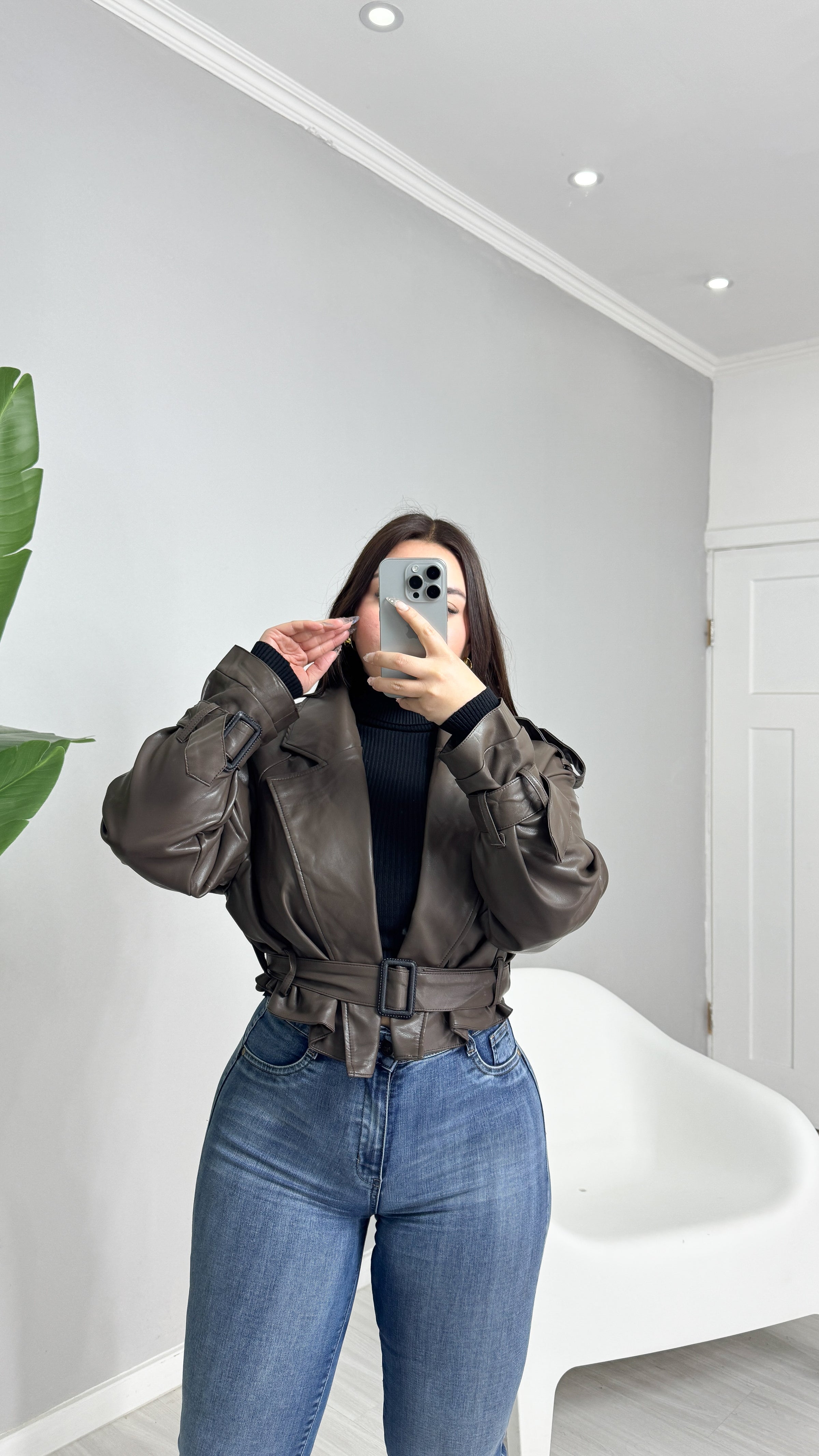 JACKET CUERO AVIADORA CROP