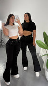 JEANS FLARE NEGRO CIERRE (Australia)