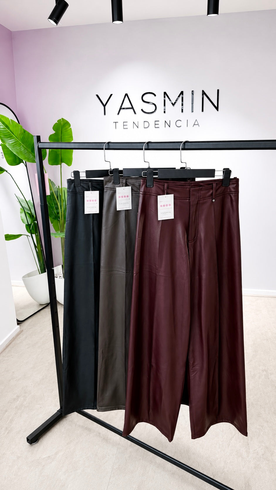 PANTS VELVET ECOCUERO