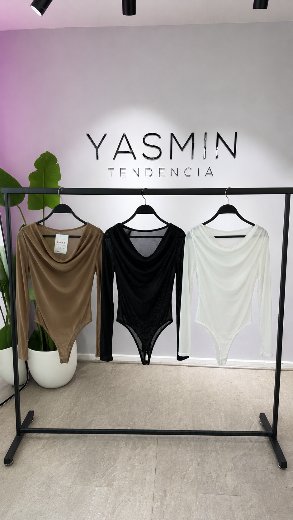 BODY MOON TRANSPARENCIA ( Luisa )