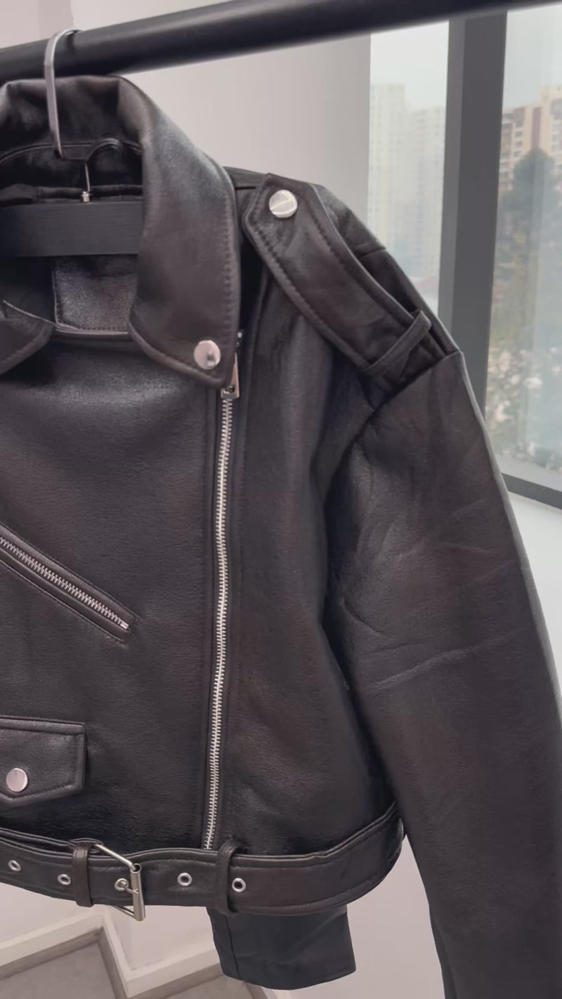 JACKET ECOCUERO CIERRES